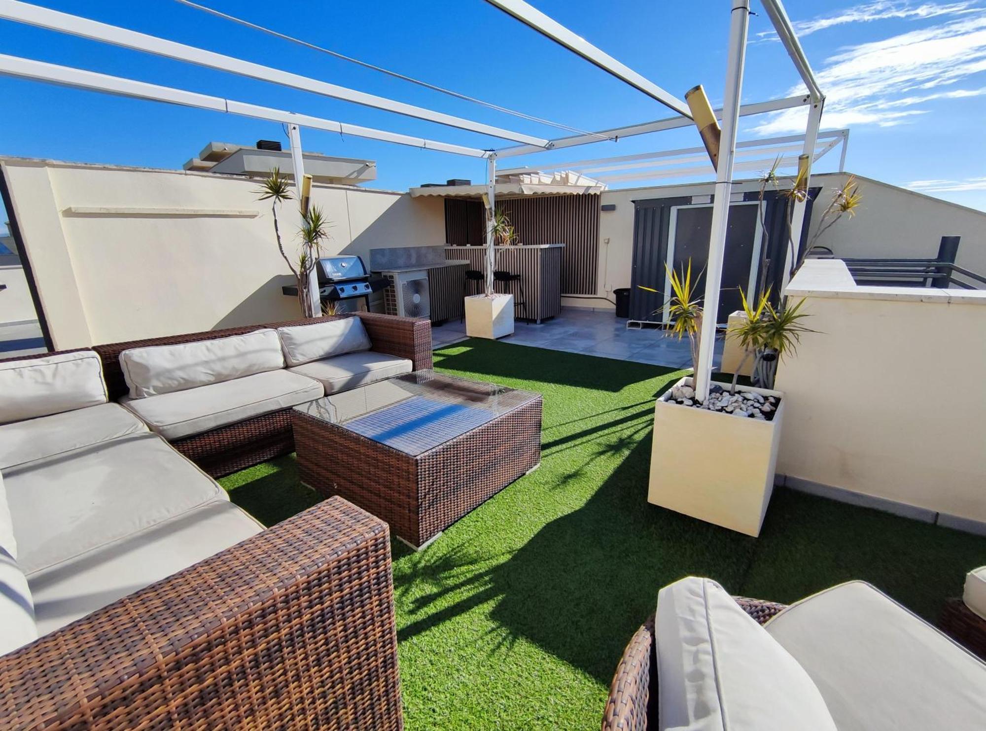 エステポナLuxury Duplex Infinity Pool Ehhouseアパートメント エクステリア 写真