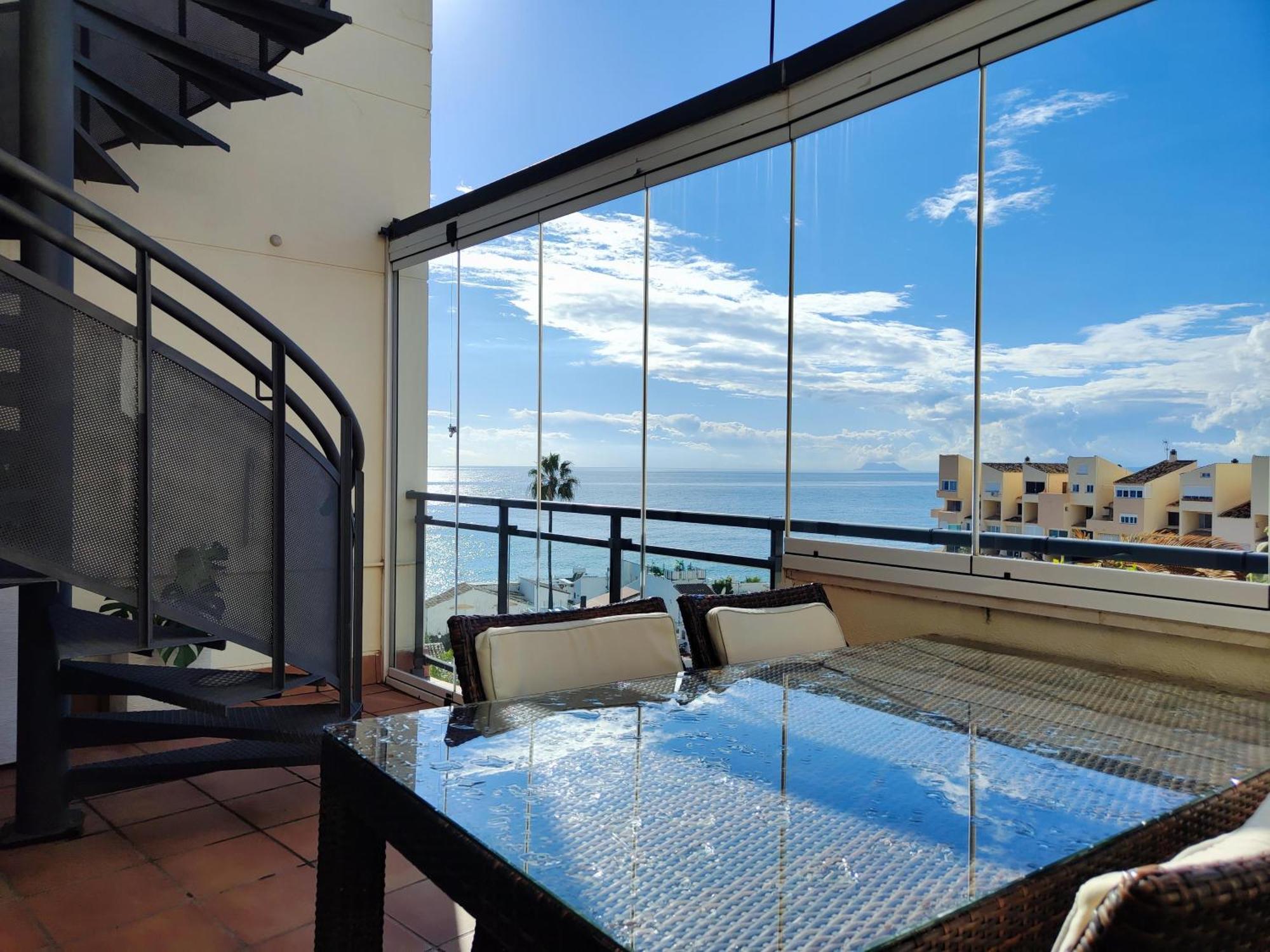 エステポナLuxury Duplex Infinity Pool Ehhouseアパートメント エクステリア 写真