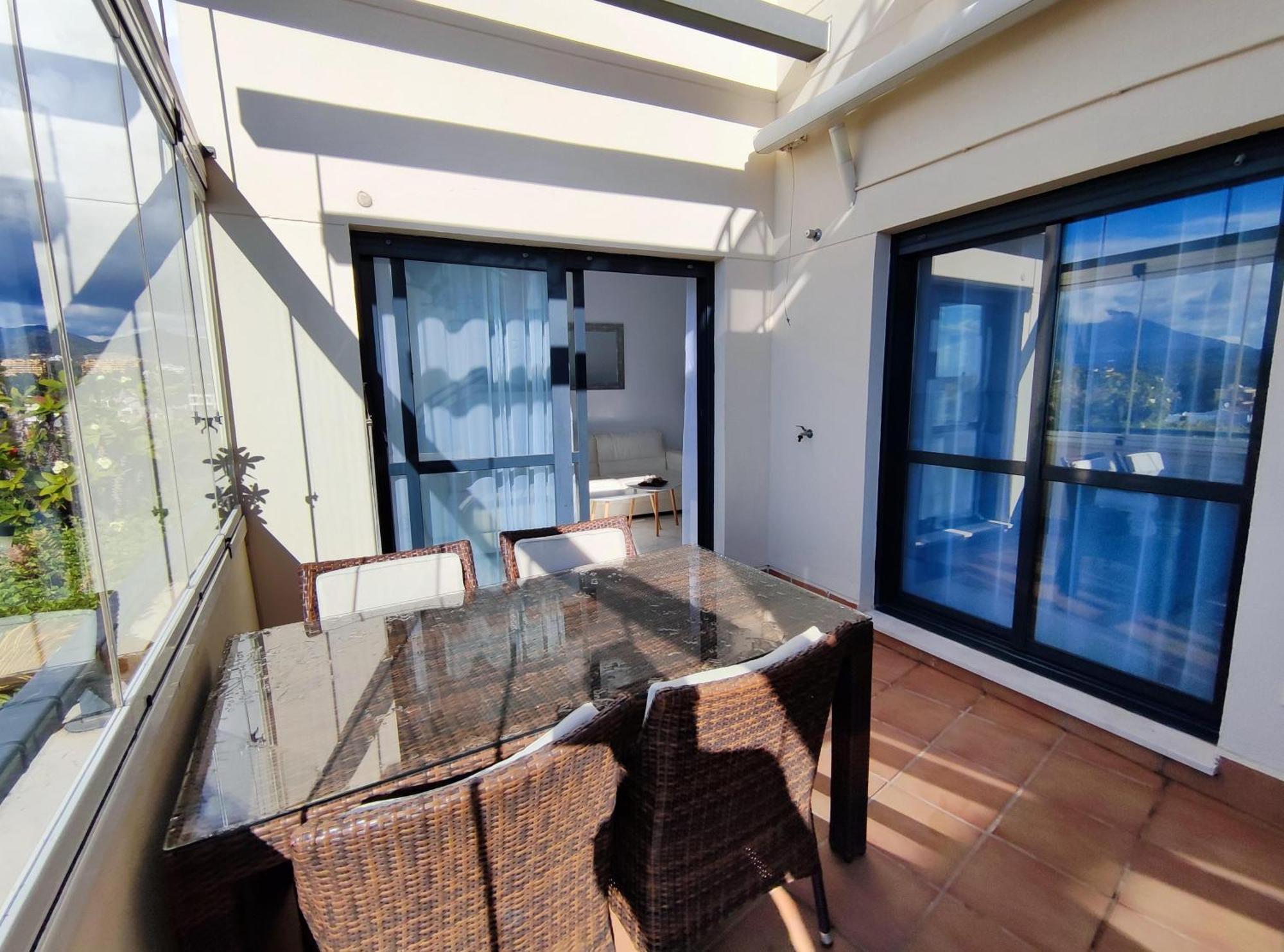 エステポナLuxury Duplex Infinity Pool Ehhouseアパートメント エクステリア 写真